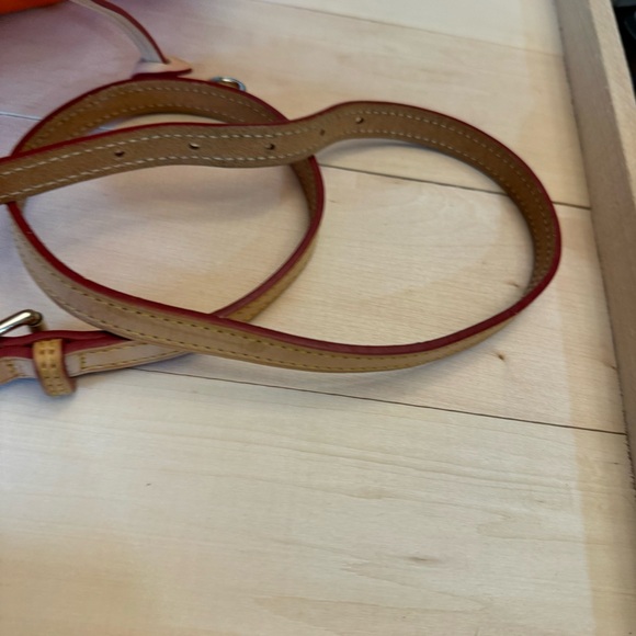 Dooney & Bourke Red Crossbody Orange Patent Leather Bag - Picture 6 of 16